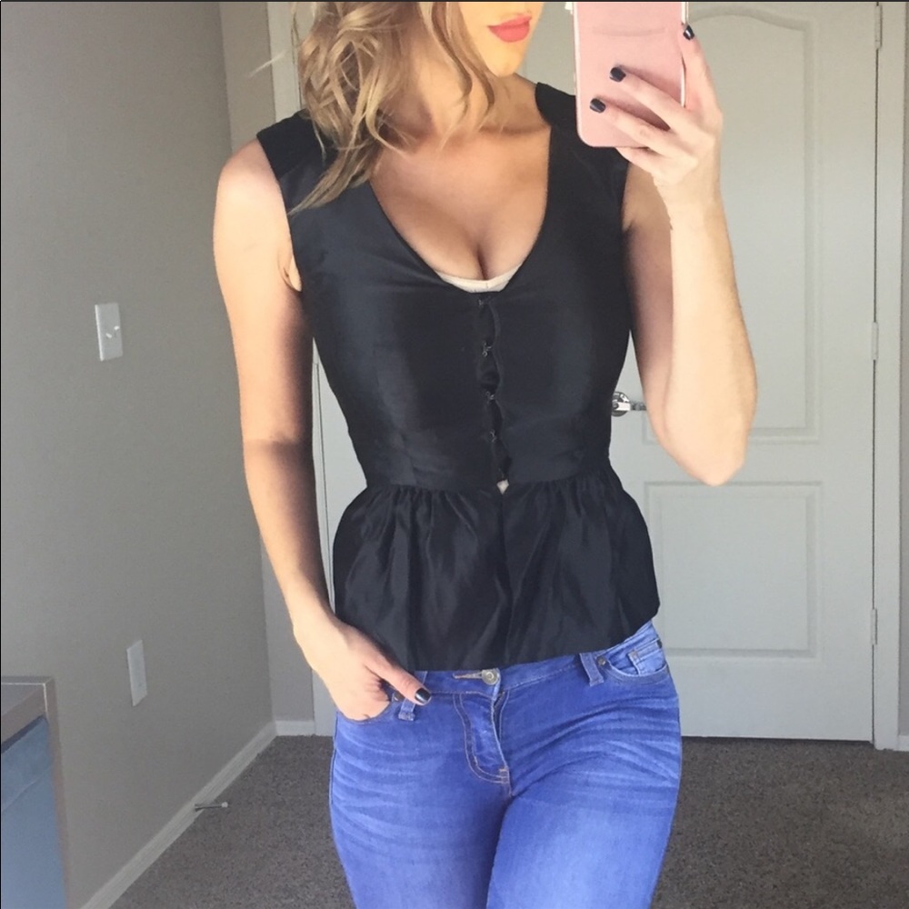 Trina Turk black 100% silk top